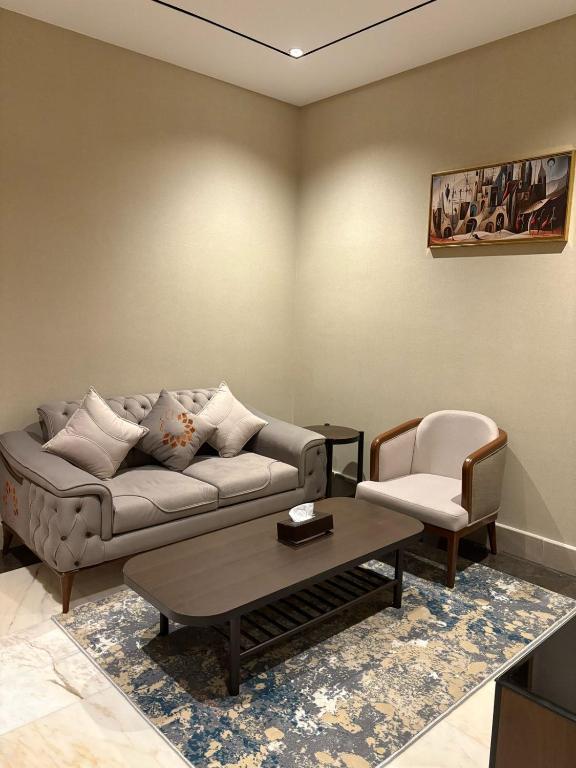 Posezení v ubytování Doyof Hotel فندق ضيوف