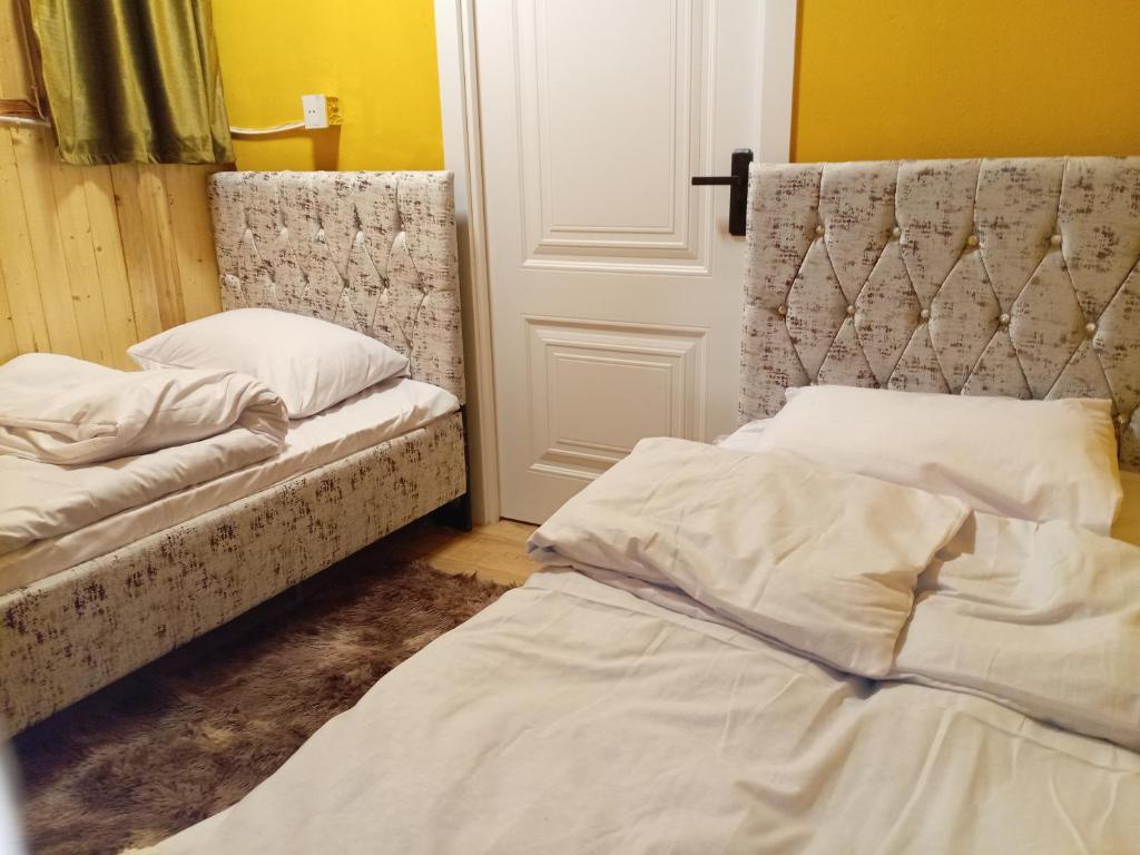 Postel nebo postele na pokoji v ubytování Baku Express Hostel