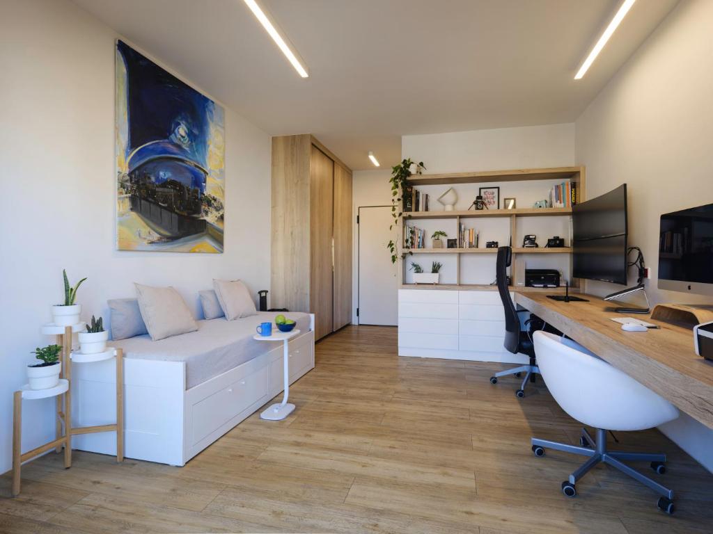 TV a/nebo společenská místnost v ubytování Office Space - Rethymno