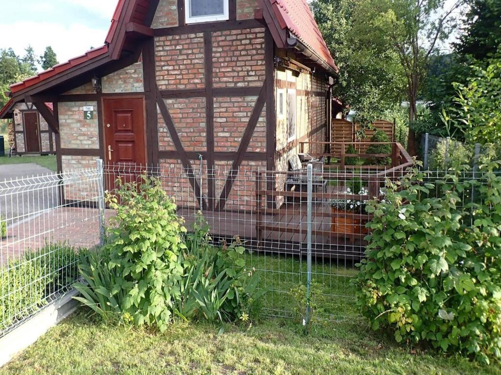 Fotografia z galérie ubytovania Bungalow in Kolczewo at a lake v destinácii Kołczewo