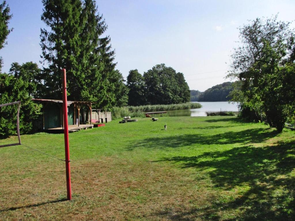 Fotografia z galérie ubytovania Bungalow in Kolczewo at a lake v destinácii Kołczewo