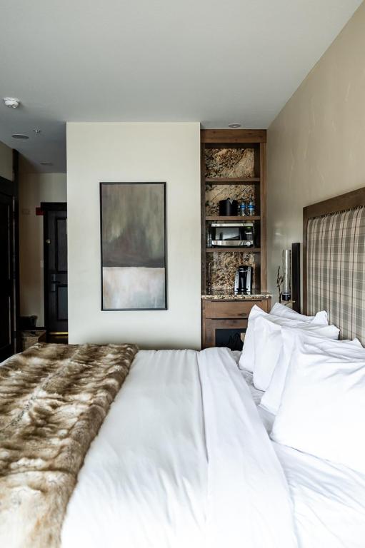 The Estes Park Resort - 