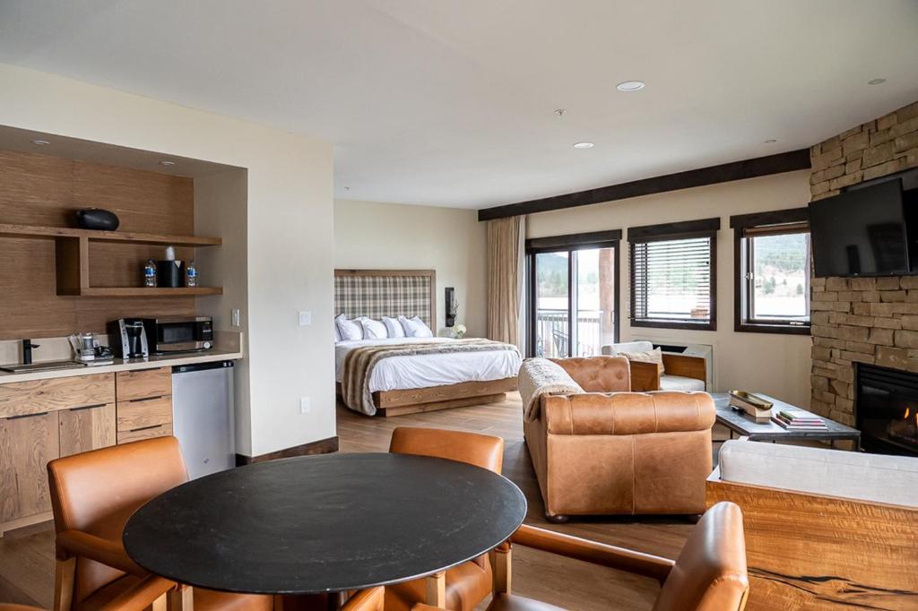 The Estes Park Resort - 
