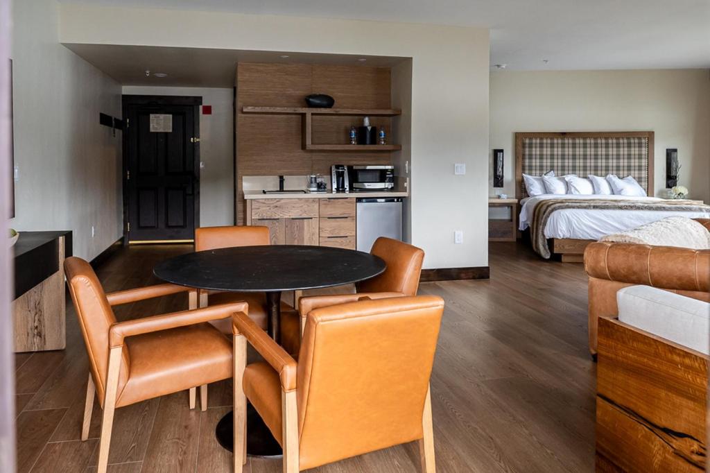 The Estes Park Resort photo