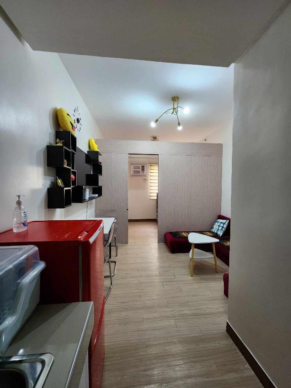 1 Bedroom with Free wifi and Netflix in Trees Residences - Housity