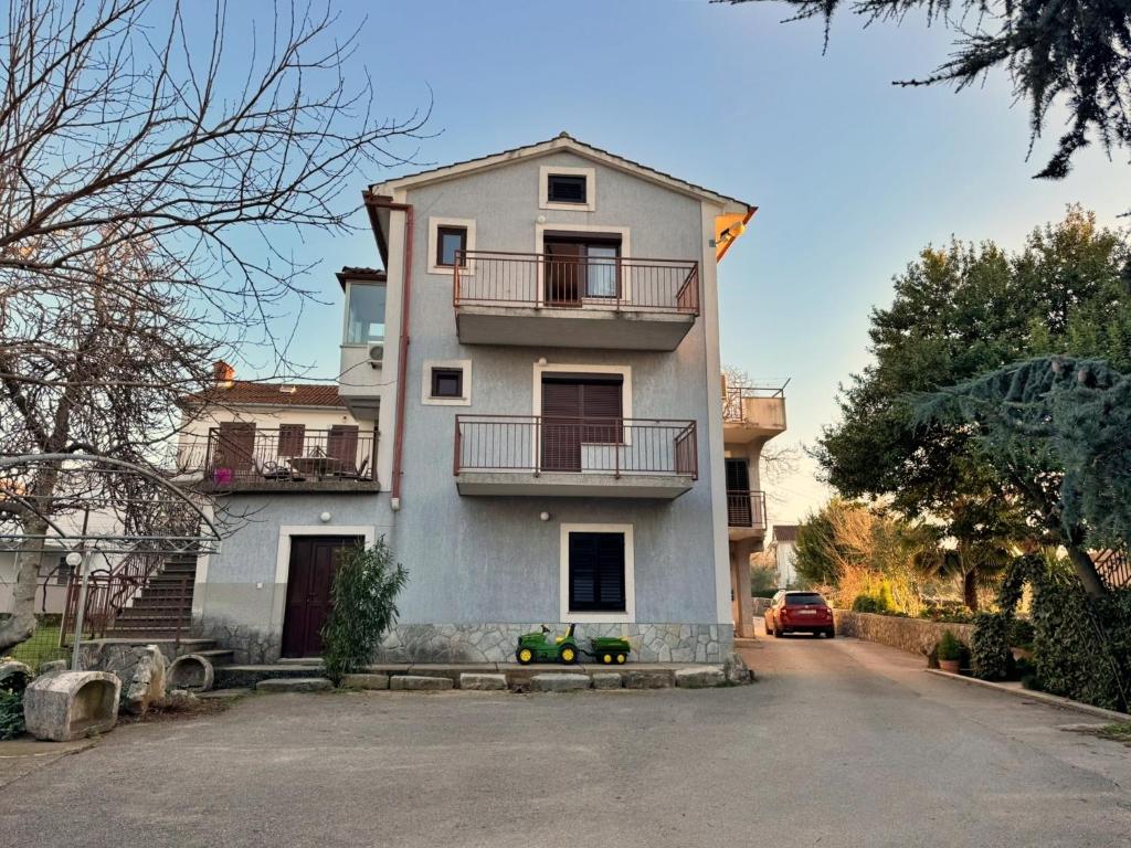 Apartments with a parking space nska, Krk - 23871