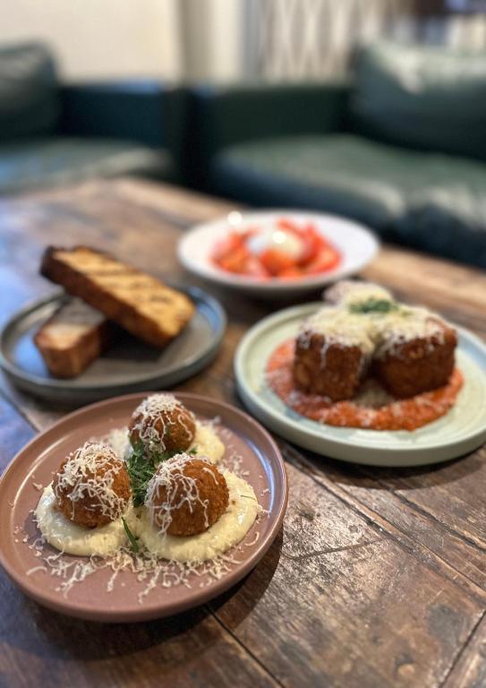 The Richmond Hotel - Adelaide - Resim 4