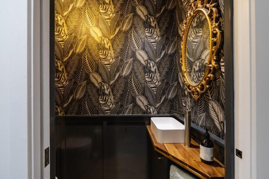 Private luxury townhouse close to central city - Resim 29