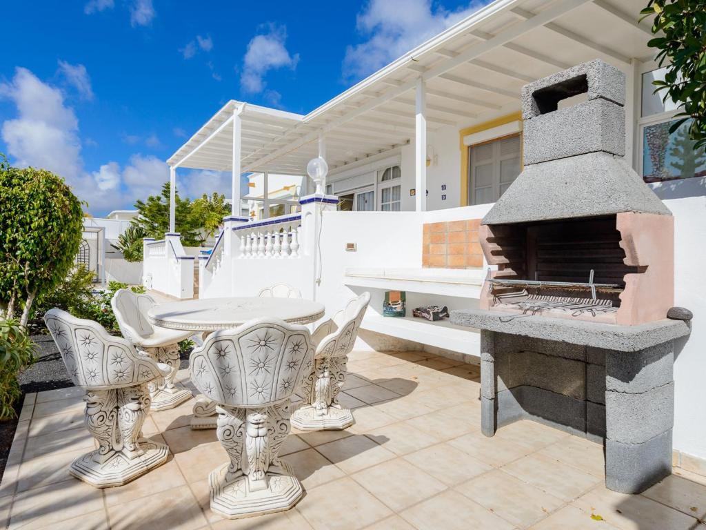 A balcony or terrace at Villa Fortuna