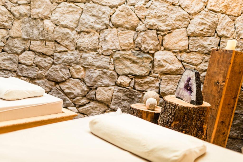 Postel nebo postele na pokoji v ubytování matill - timeless boutique retreat