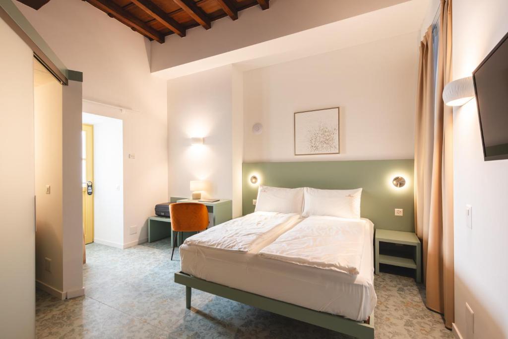 Palazzo Canetti Locarno - Piazza Grande - Suites & Rooms - Easy Self Check-In - Resim 2