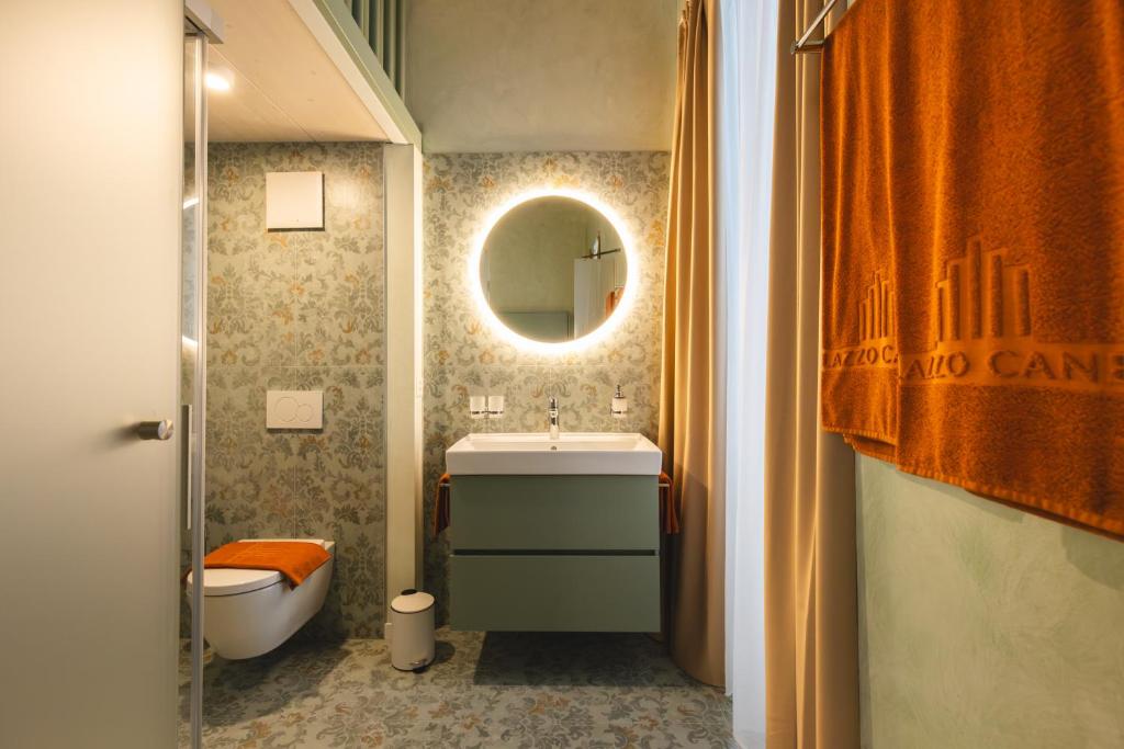 Palazzo Canetti Locarno - Piazza Grande - Suites & Rooms - Easy Self Check-In - Resim 8