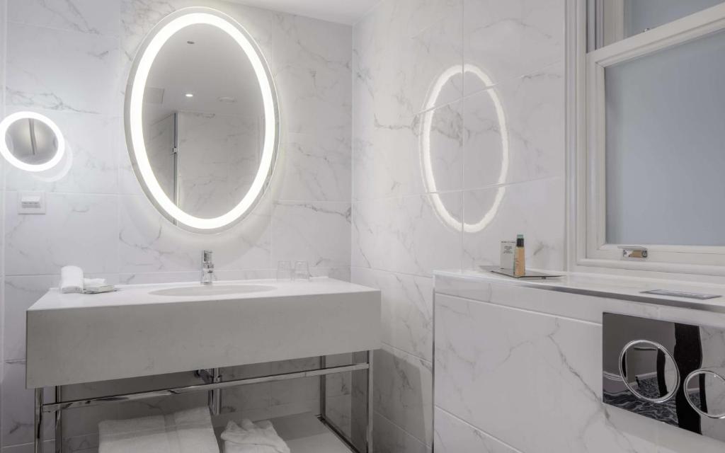 Hilton London Euston - Resim 28