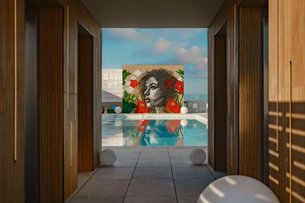 Bazén v ubytování Hyatt Centric Malta nebo v jeho okolí