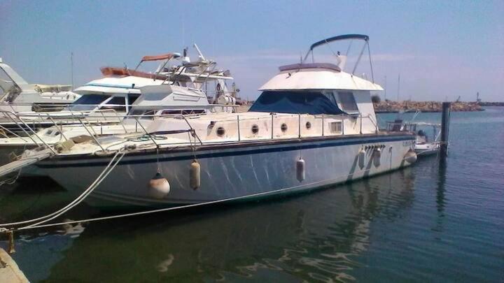 Fotografie z fotogalerie ubytování beau bateau spacieux v destinaci Le Barcarès