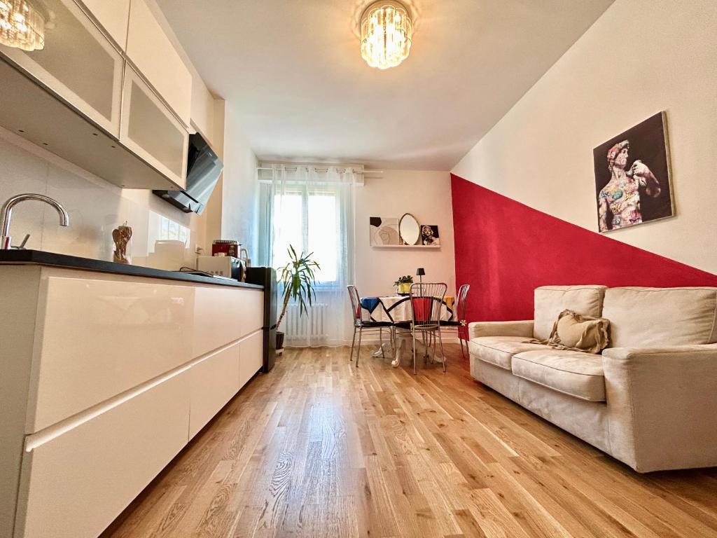 Kuchyň nebo kuchyňský kout v ubytování Solely elegante Trilocale vicino Firenze