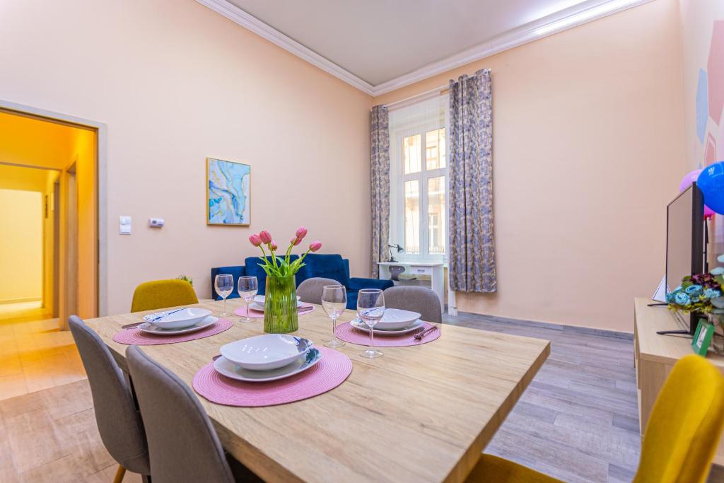 Posedenie v ubytovaní Buda Castle Charming 2 bedrooms