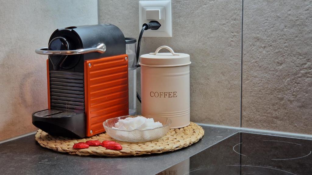 Queensize-Bett, Arbeitsplatz, gratis Parkplatz - Resim 12