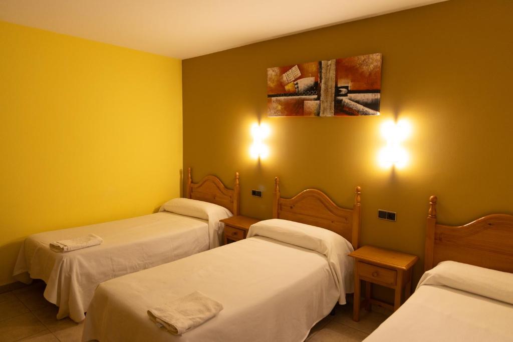 HOSTAL La MARAVILLOSA DE VALDERAS - Quarto Triplo