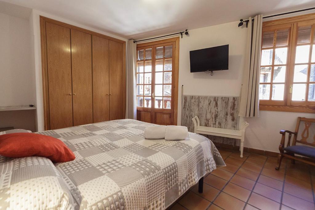 Postel nebo postele na pokoji v ubytování HOTEL LAMOGA