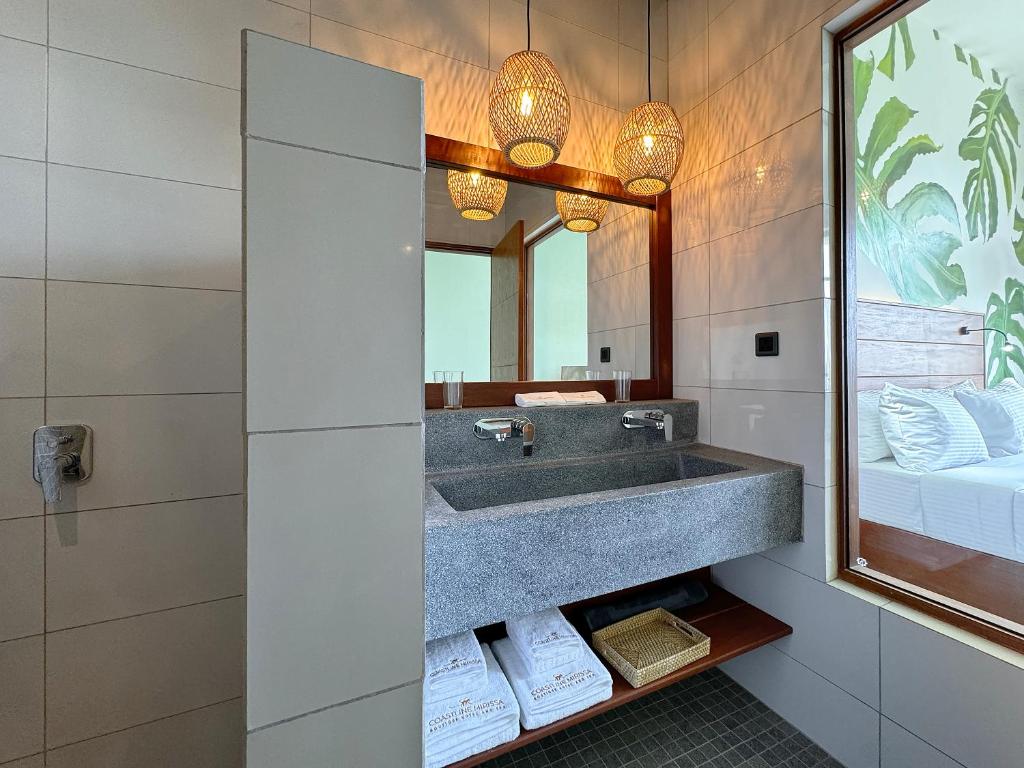 Coastline Mirissa Boutique hotel and Spa - 8