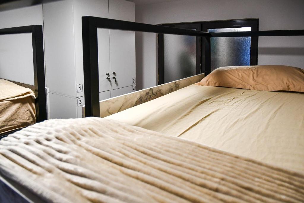 Cama o camas de una habitación en Hostel 2VB