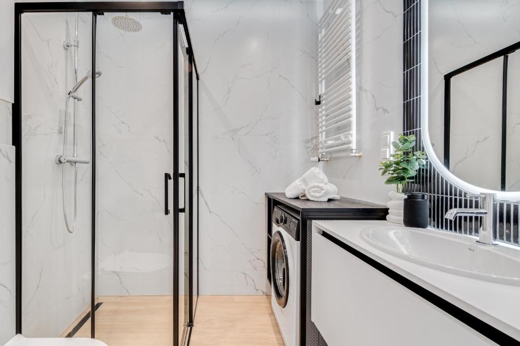 Rent Invest - Quorum Apartamenty Parking Klimatyzacja - 14