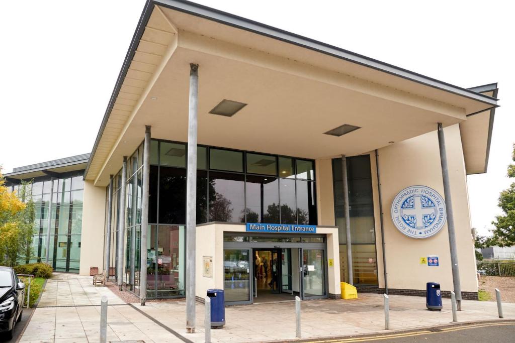 En-suite Rooms in beautiful Bournville Village - Resim 29