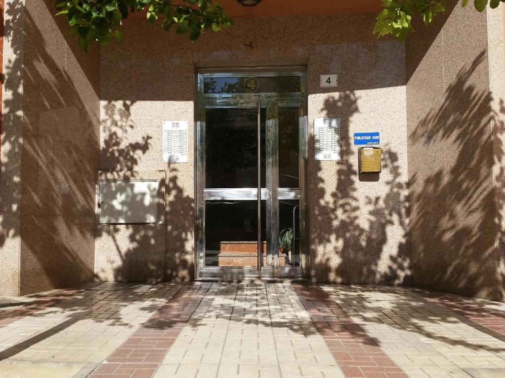 Fasada lub wejście do obiektu Apartamento Jose Maria Corona