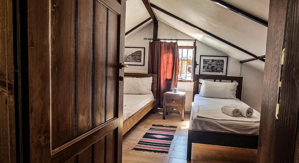 Postel nebo postele na pokoji v ubytování Hotel Gorica - UNESCO quarter