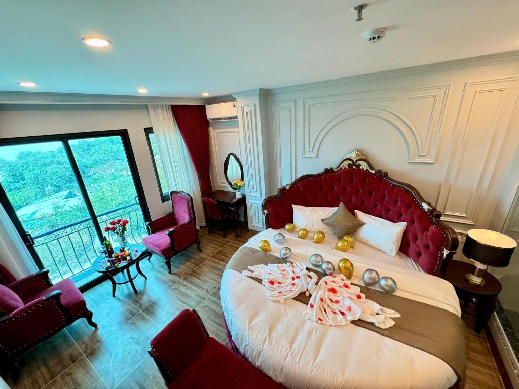Posezení v ubytování Luxury Hanoi Hotel