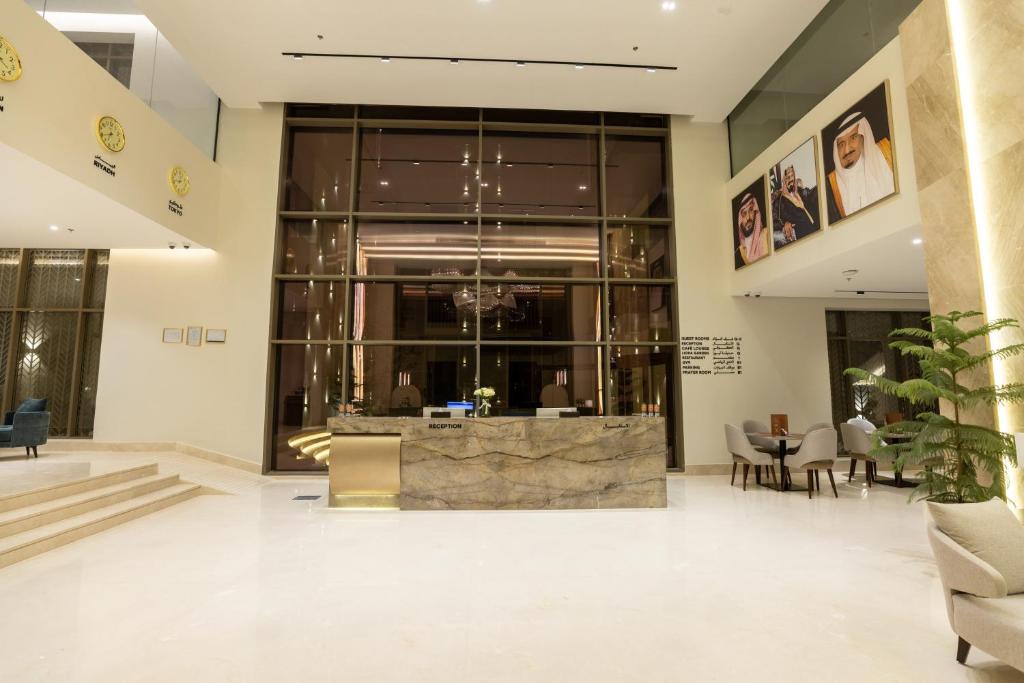 a lobby with a reception desk in a building at فندق ليورا Liora Hotel in Riyadh