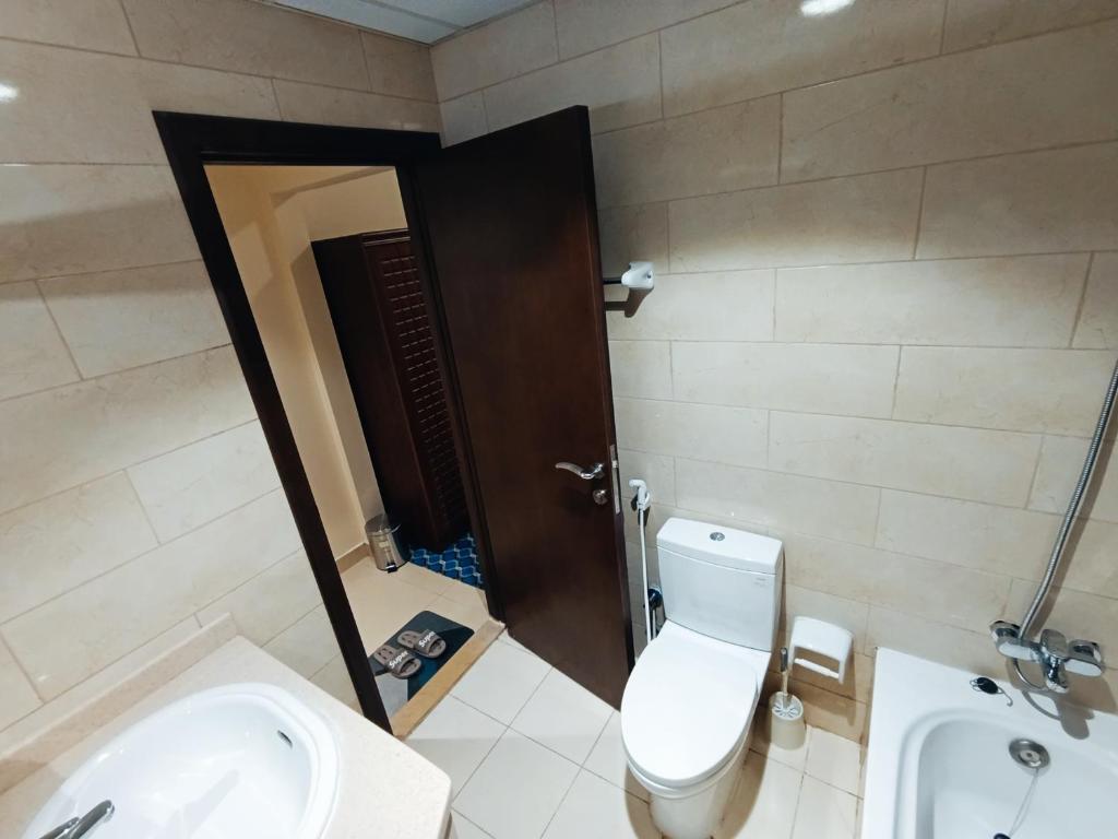 Vannituba majutusasutuses Yasmeen Suite Rooms