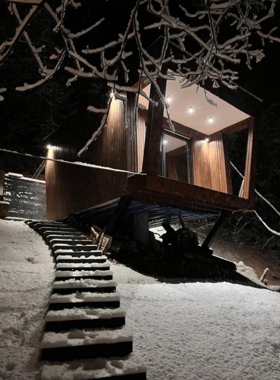 Glamping Jezero v zimě