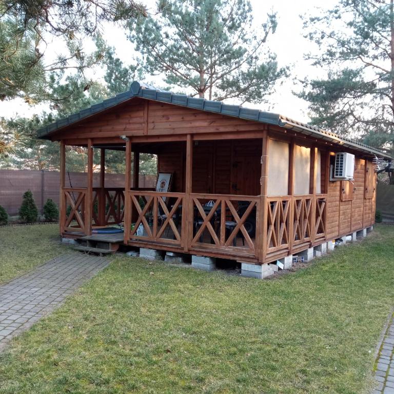 Domek letniskowy - Housity