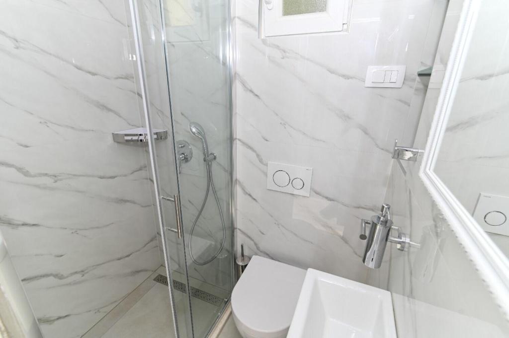Kúpeľňa v ubytovaní Apartment Sani