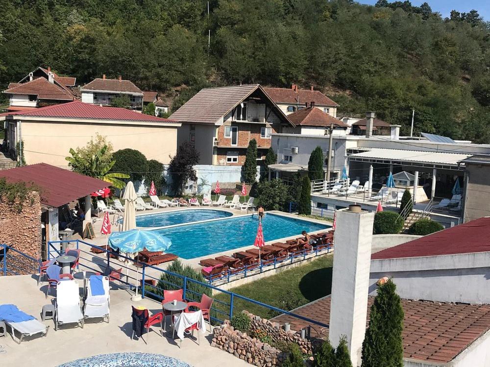 Fotografie z fotogalerie ubytování HayaL Vila v destinaci Ugrinovci