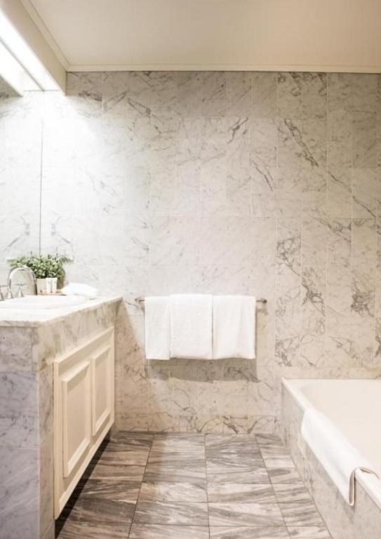 The Richmond Hotel - Adelaide - Resim 8