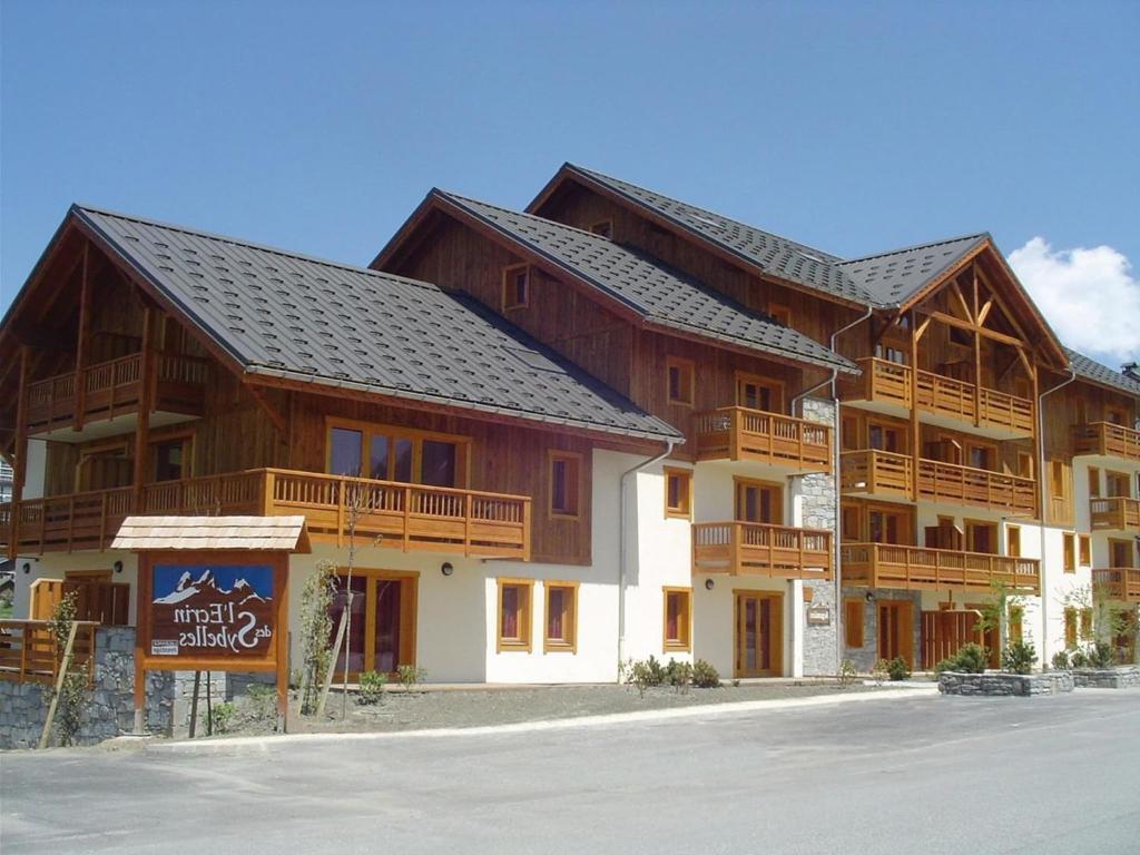 Photo de la galerie de l'établissement Apartment in French Alps for Groups, à La Toussuire
