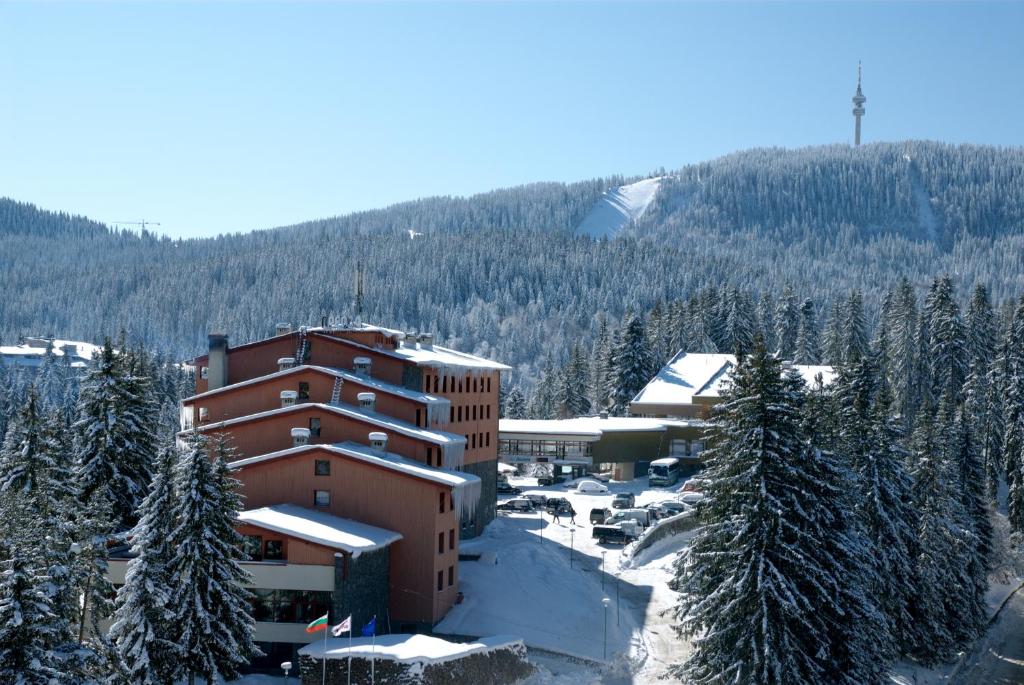 En generel udsigt til bjerge eller udsigt til bjerge taget fra hotellet