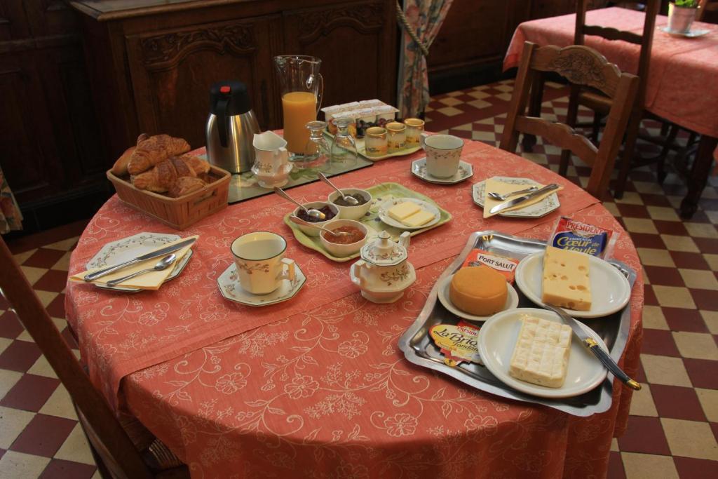 Jídlo v bed and breakfast nebo okolí