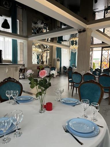 Restaurace v ubytování Guest House Fazisi