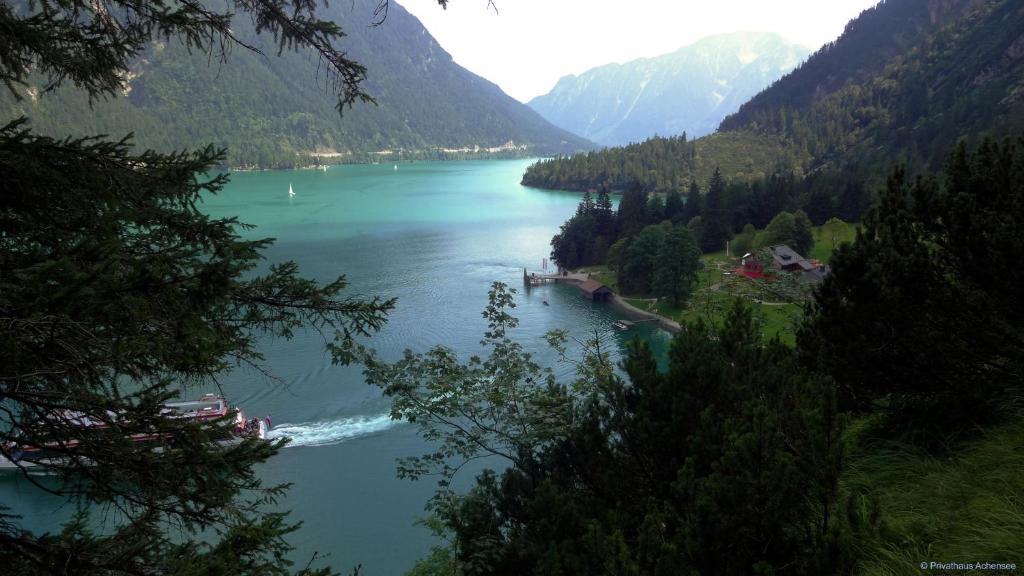 Paesaggio naturale nelle vicinanze della casa vacanze