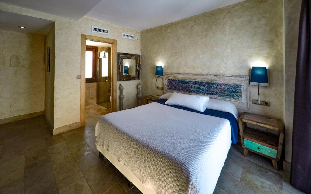 Postel nebo postele na pokoji v ubytování Room Tarifa