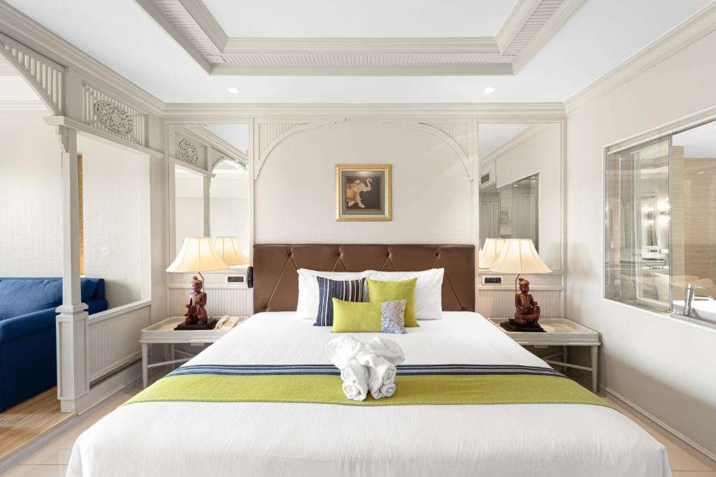 Royal Cliff Beach Hotel Pattaya - Mini Suite Plus Sun Rise King Bed
