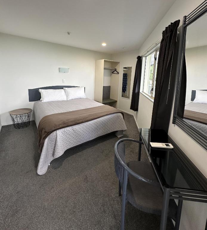 
Suite with Spa Bath (First Floor)
