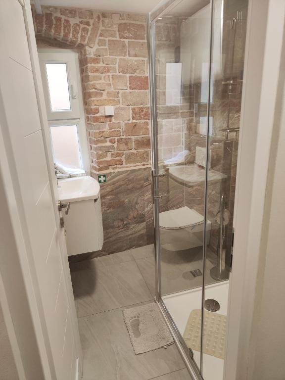 Koupelna v ubytování Luxury and Authentic Studio in Split Old Town