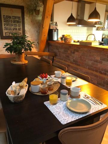 Jídlo v bed and breakfast nebo okolí