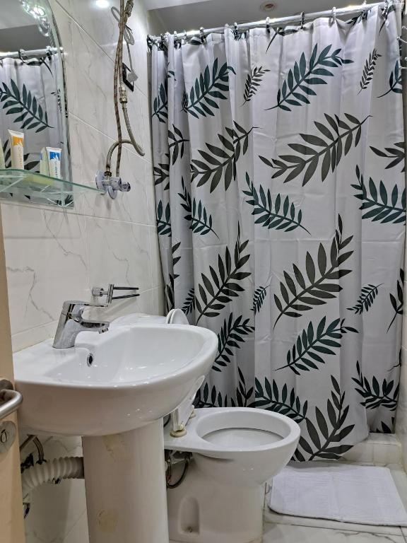 Koupelna v ubytování Philo Hotel