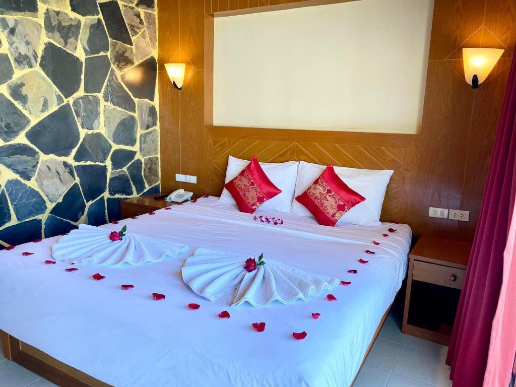 Postel nebo postele na pokoji v ubytování Chang Hostel Patong Phuket